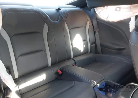 2020 Chevrolet Camaro Rwd 3Lt z USA, uszkodzony, nr VIN 1G1FD1RS1L0106687